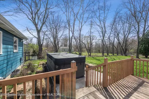 Exterior - 2385 Pine Tree Rd, Holt, MI 48842 photo 11 of 17