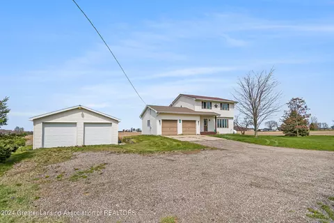 1831 E Musgrove Hwy, Lake Odessa, MI 48849