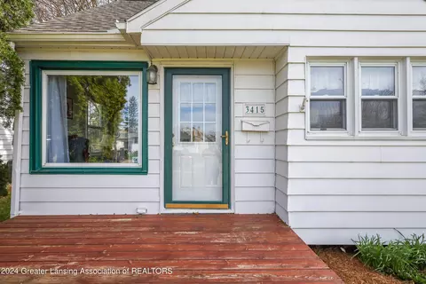 Exterior - 3415 Upton Rd, Lansing, MI 48917 photo 3 of 15