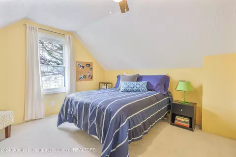 Bedroom - 3415 Upton Rd, Lansing, MI 48917 photo 6 of 7