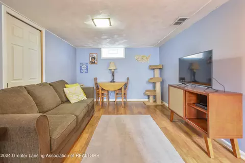 Living - 3415 Upton Rd, Lansing, MI 48917 photo 4 of 4