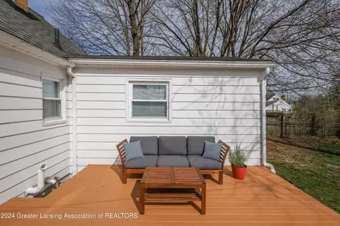 Exterior - 3415 Upton Rd, Lansing, MI 48917 photo 9 of 15