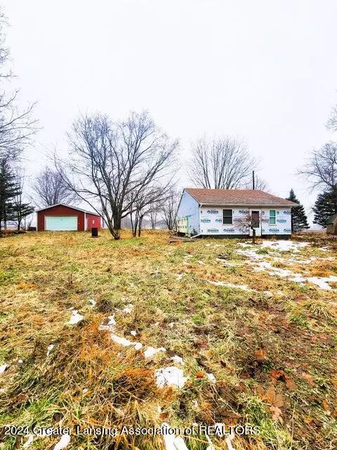 Undisclosed, Charlotte, MI 48813