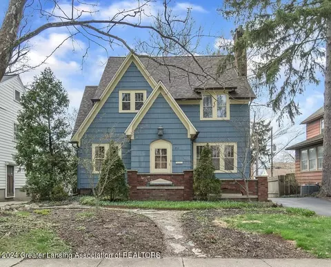 211 Cowley Ave, East Lansing, MI 48823