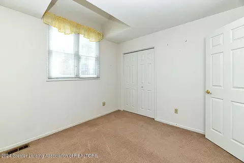Bedroom - 5740 Forest Green Dr, Perry, MI 48872 photo 5 of 7