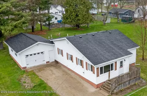 515 N N Un, Saint Louis, MI 48880