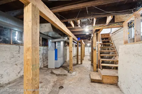 Other - 905 N Pine St, Lansing, MI 48906 photo 9 of 9