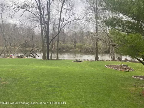View/Area - 4677 Dimond Way, Dimondale, MI 48821 photo 3 of 7