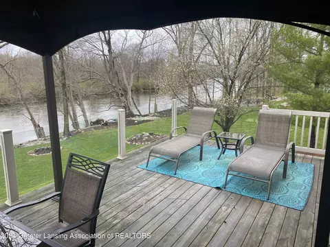 Exterior - 4677 Dimond Way, Dimondale, MI 48821 photo 2 of 7