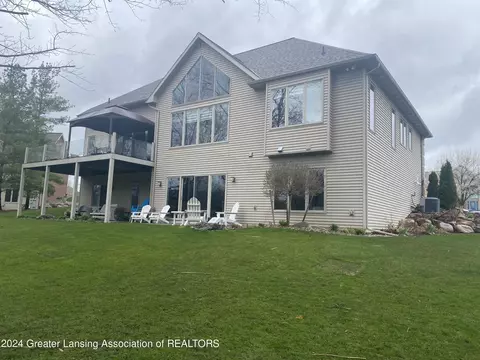 Exterior - 4677 Dimond Way, Dimondale, MI 48821 photo 5 of 7