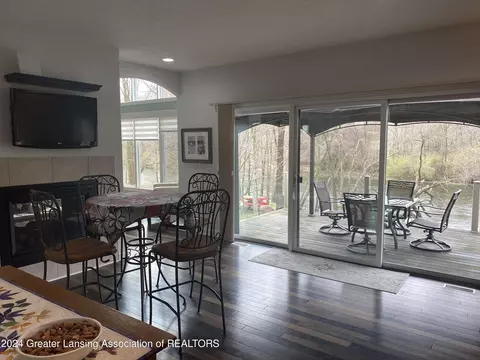 Dining - 4677 Dimond Way, Dimondale, MI 48821 photo 5 of 7