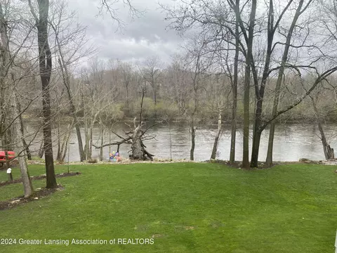 View/Area - 4677 Dimond Way, Dimondale, MI 48821 photo 1 of 7