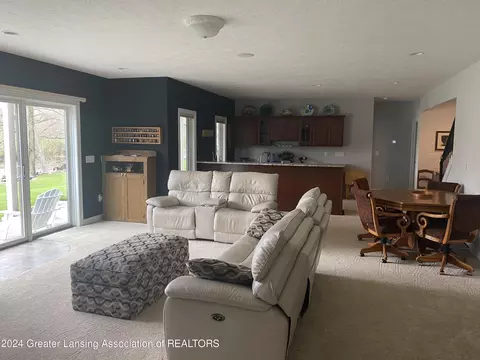 Living - 4677 Dimond Way, Dimondale, MI 48821 photo 6 of 6