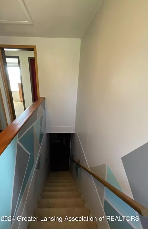Entry Way - 171 1st St, Olivet, MI 49076 photo 1 of 1