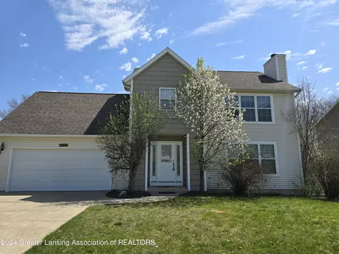 181 Apple Blossom Ln, Battle Creek, MI 49015