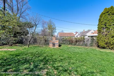 Exterior - 2508 Devonshire Ave, Lansing, MI 48910 photo 3 of 3