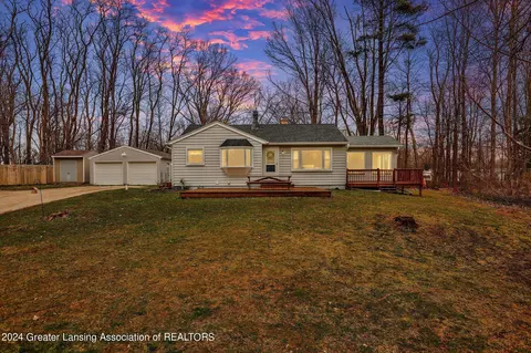 6227 News Rd, Charlotte, MI 48813