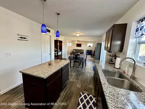 Kitchen - 6482 Firefly Dr, Holt, MI 48842 photo 4 of 5