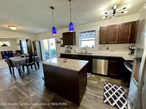 Kitchen - 6482 Firefly Dr, Holt, MI 48842 photo 3 of 5