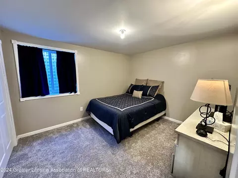 Bedroom - 6482 Firefly Dr, Holt, MI 48842 photo 10 of 11