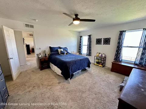 Bedroom - 6482 Firefly Dr, Holt, MI 48842 photo 4 of 11
