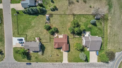 View/Area - 607 Clearwater Dr, Perry, MI 48872 photo 4 of 9