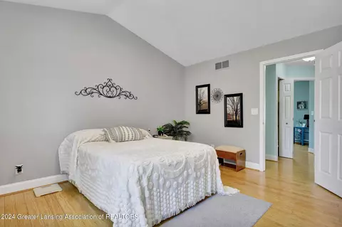 Bedroom - 607 Clearwater Dr, Perry, MI 48872 photo 2 of 7