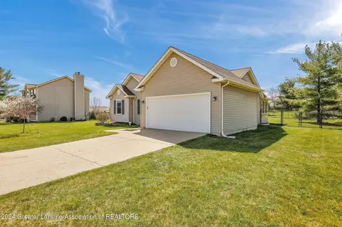 Exterior - 607 Clearwater Dr, Perry, MI 48872 photo 8 of 10