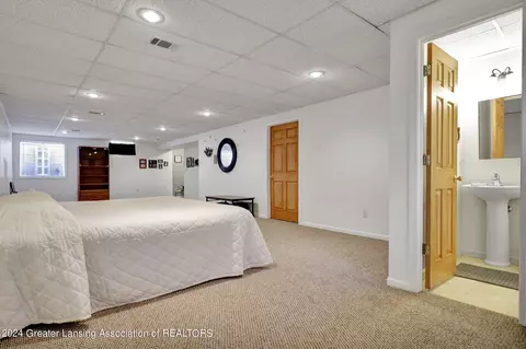 Bedroom - 607 Clearwater Dr, Perry, MI 48872 photo 7 of 7