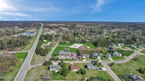 View/Area - 607 Clearwater Dr, Perry, MI 48872 photo 6 of 9