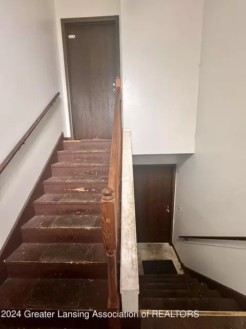 Entry Way - 730 Fred St, Lansing, MI 48911 photo 1 of 1
