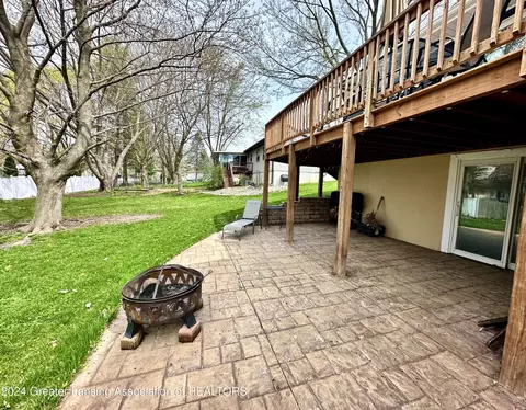 Exterior - 1218 Redpole Dr, Dewitt, MI 48820 photo 6 of 11
