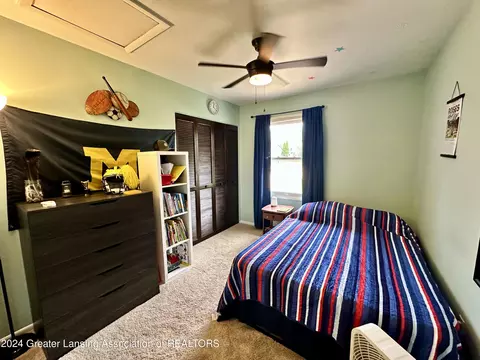 Bedroom - 1218 Redpole Dr, Dewitt, MI 48820 photo 6 of 9