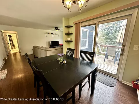 Dining - 1218 Redpole Dr, Dewitt, MI 48820 photo 3 of 3