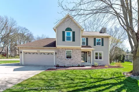 2990 Whistlewood Way, Lansing, MI 48911