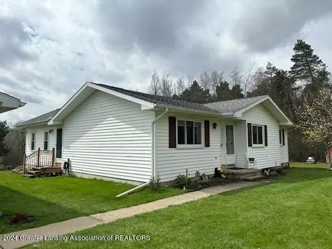 9728 E State Rd, Haslett, MI 48840 photo 3