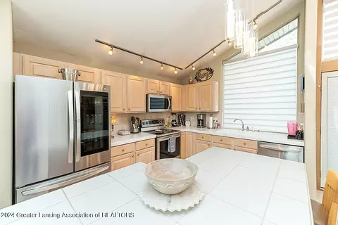 7980 Ashbrook Dr, Haslett, MI 48840 photo 12