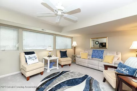 7980 Ashbrook Dr, Haslett, MI 48840 photo 21