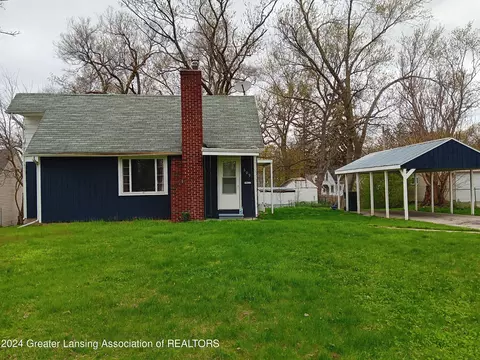 609 Ridgewood Ave, Lansing, MI 48910 photo 2