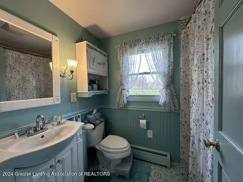 Bath - 5100 W Bath Rd, Perry, MI 48872 photo 1 of 1