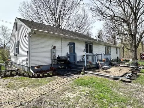 Exterior - 5100 W Bath Rd, Perry, MI 48872 photo 9 of 16