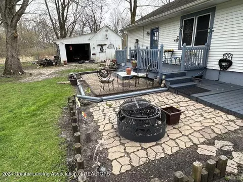 Exterior - 5100 W Bath Rd, Perry, MI 48872 photo 11 of 16