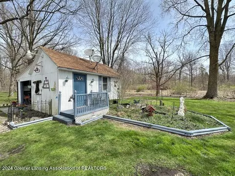 Exterior - 5100 W Bath Rd, Perry, MI 48872 photo 8 of 16