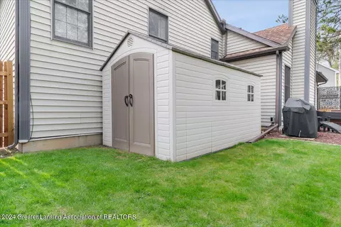 Other - 13151 White Pine Dr, Dewitt, MI 48820 photo 7 of 9