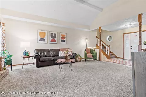Living - 13151 White Pine Dr, Dewitt, MI 48820 photo 2 of 3