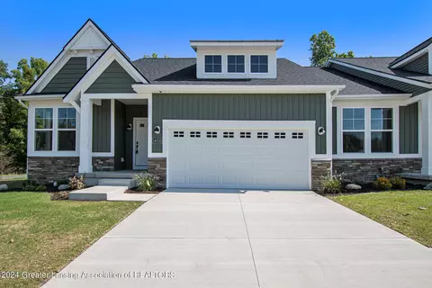 Exterior - 14035 Pristine Ct, Dewitt, MI 48820 photo 4 of 10