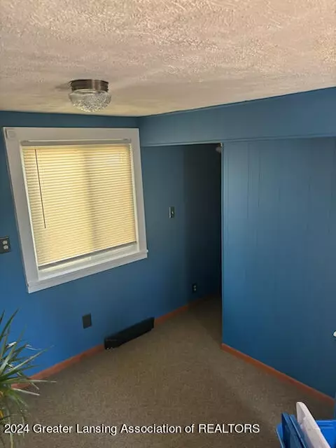 Undisclosed, Lansing, MI 48915 photo 5