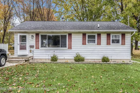 600 Giles St, Saint Johns, MI 48879