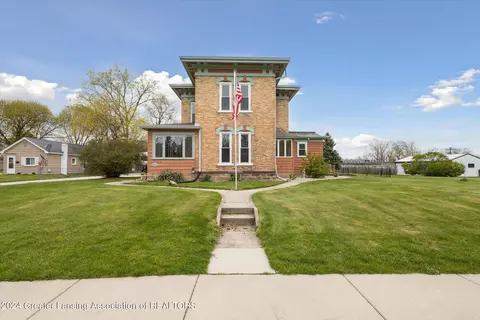 1105 James St, Portland, MI 48875