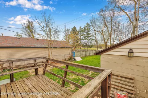 Exterior - 116 Harriet Ave, Lansing, MI 48917 photo 7 of 8